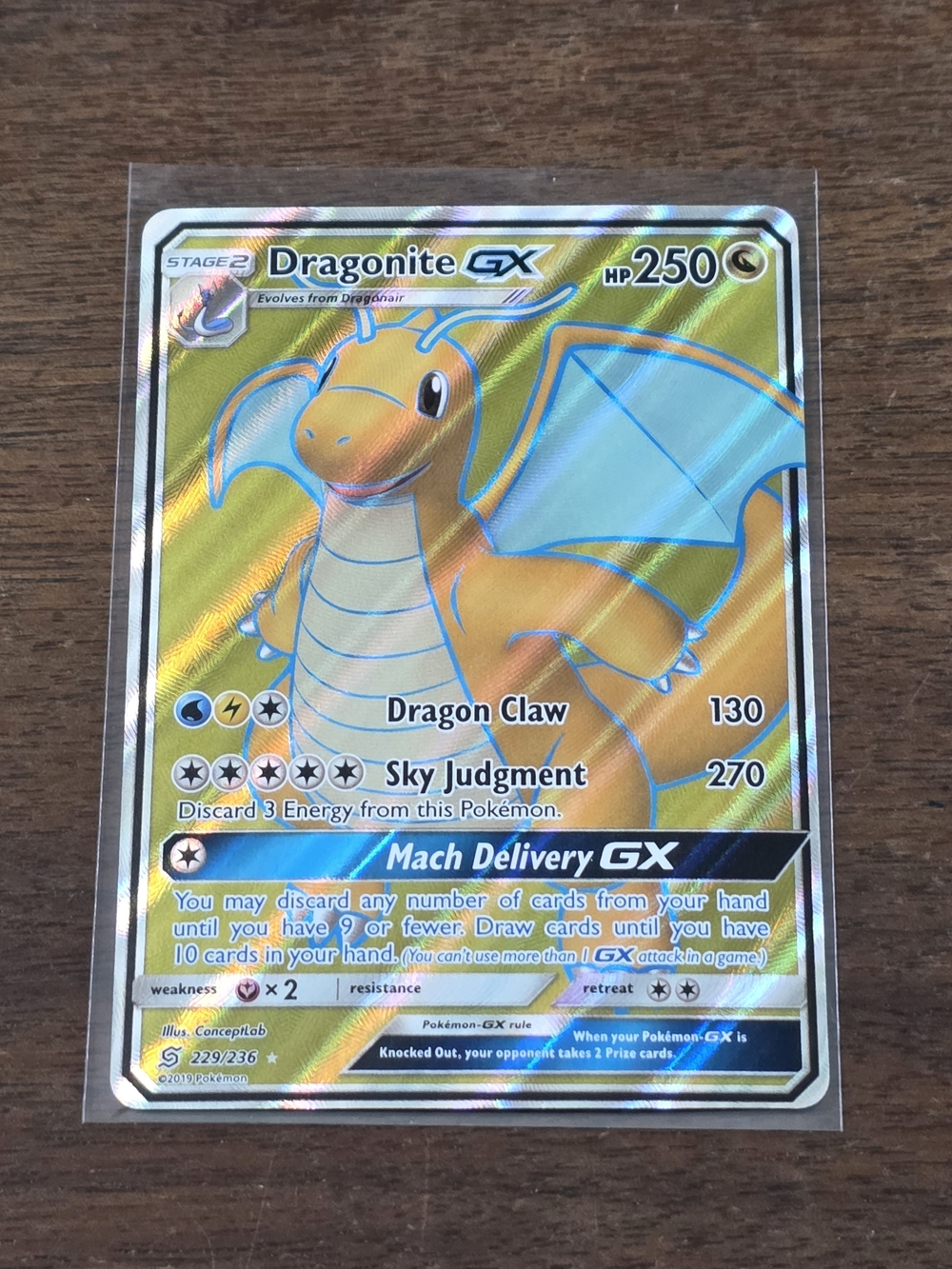 Pokemon TCG Dragonite GX  #229 - Unified Minds - Holo Rare 229/236 card